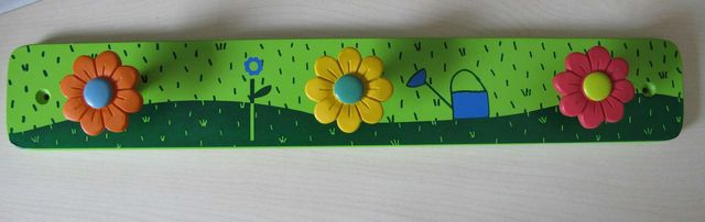 Perchero pared infantil