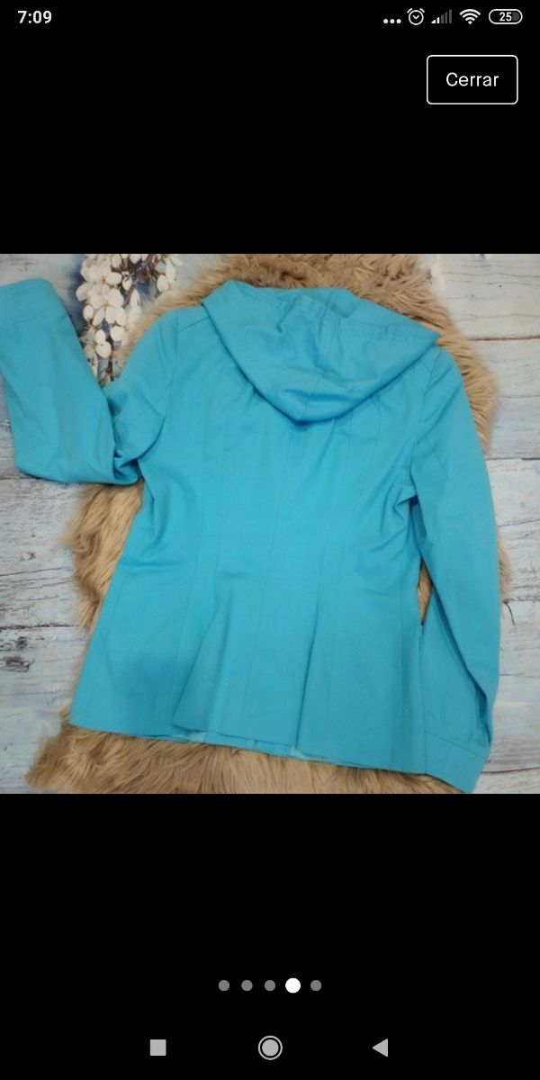 Sahariana Pilar Cordero, talla 38 (210 €)