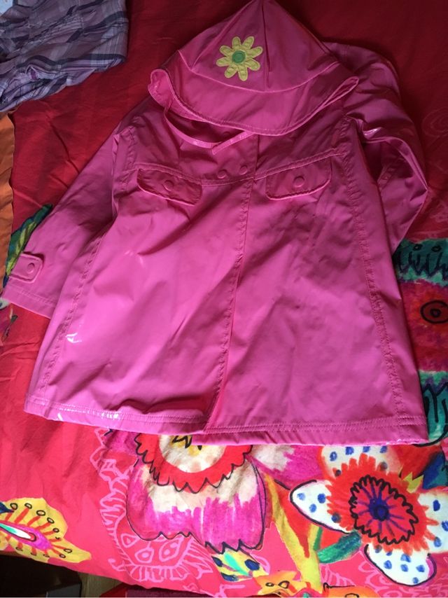 Chubasquero Talla 5 prenatal