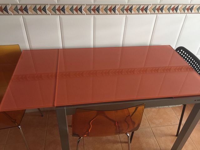 Sillas de diseño cocina mas mesa dos alas extensib