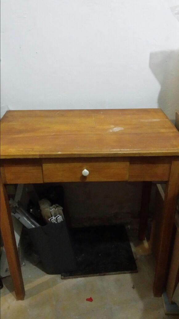 Mesa de cocina antigua de madera. de segunda mano por 50 € en Sant ... Mesa de cocina antigua de madera. de segunda mano por 50 € en Sant ...