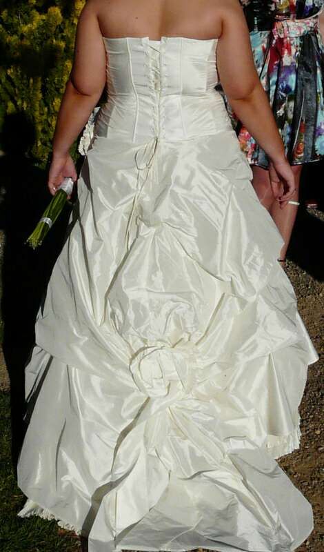 Vestido de  novia-Vestit de núvia