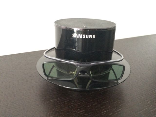 SAMSUNG WIRELESS CHARGER GAFAS 3D