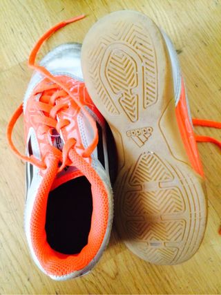 botas futbol talla 29
