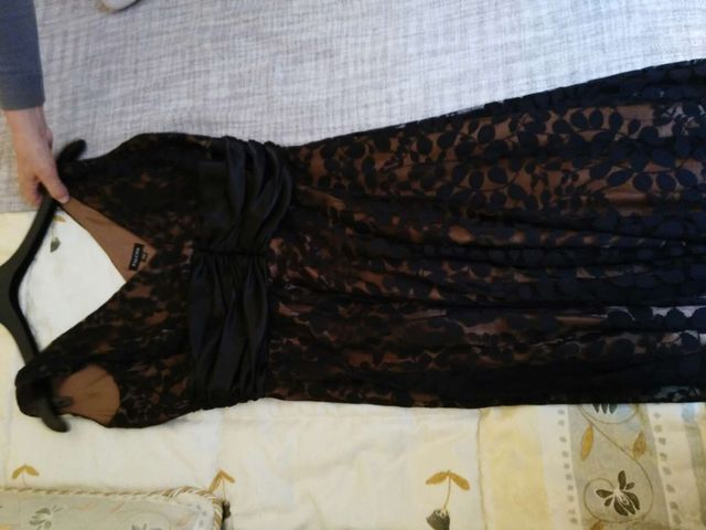 Vestido fiesta negro encaje