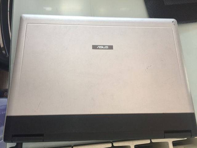 Portatil Asus Z53 F 15,1 pulgadas