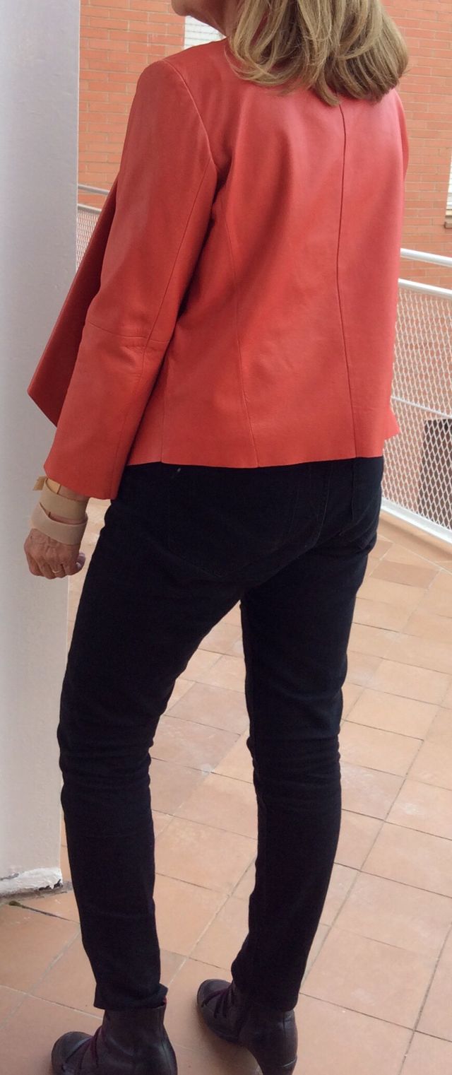 Chaqueta de cuero color coral de American Vintage