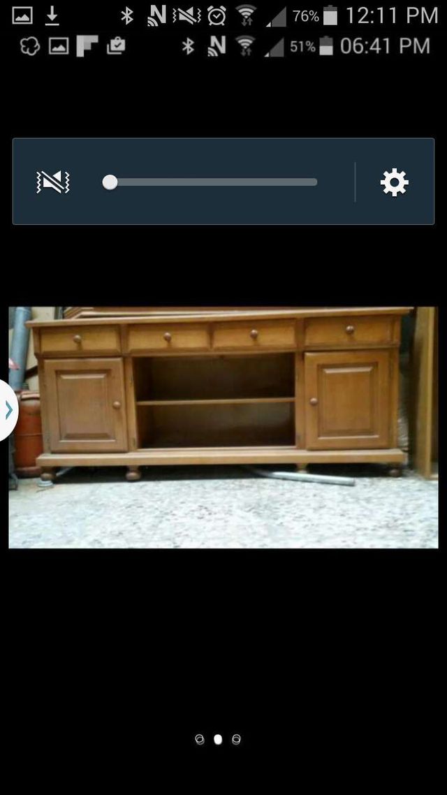 Mueble madera.
