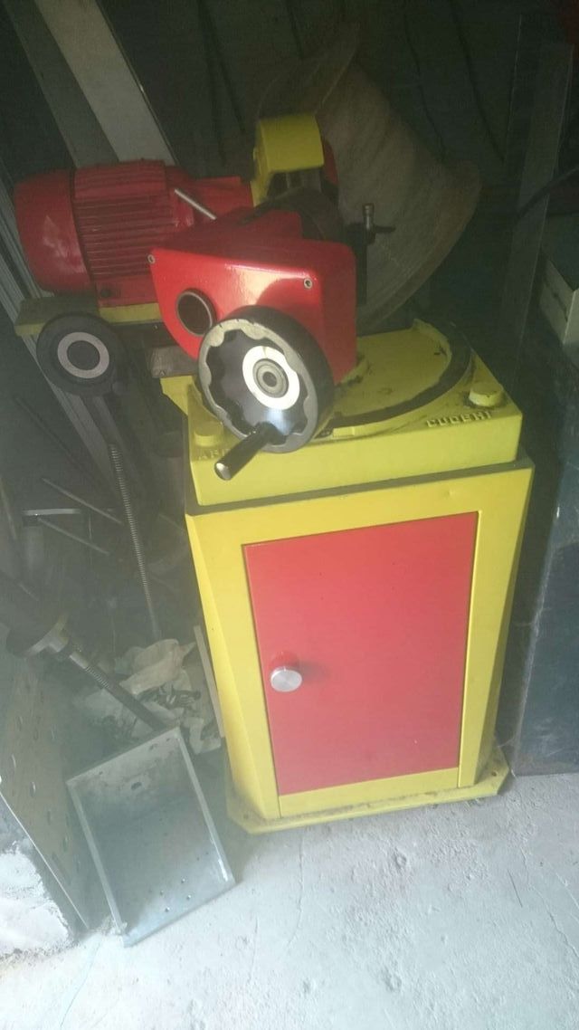 Afiladora de brocas y fresas