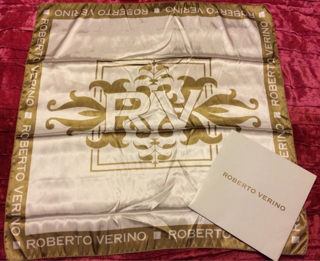 Pañuelo Roberto Verino