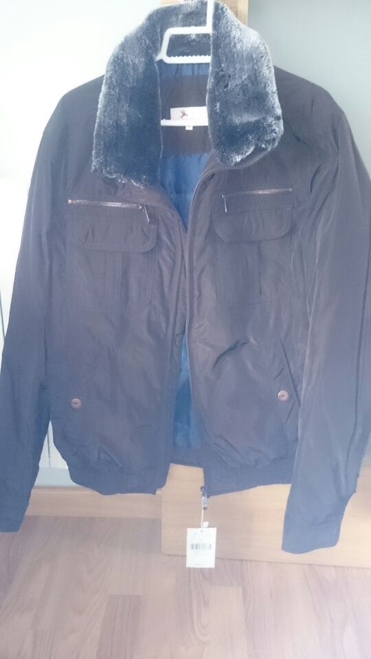 Cazadora Lloyds El Corte Inglés Sin estrenar