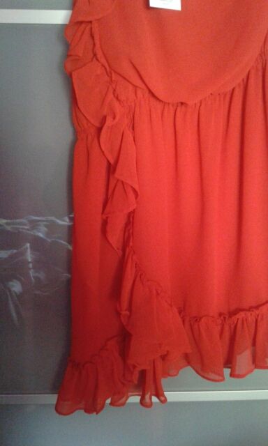 Vestido rojo de un tirante