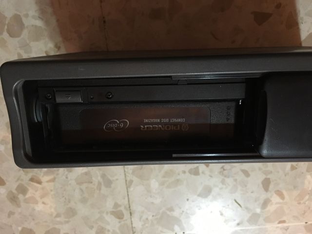 Cajón pioneer de 6cd