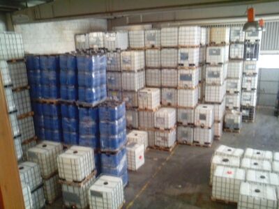 Vendo contenedores de 600 y 1.000 lt.