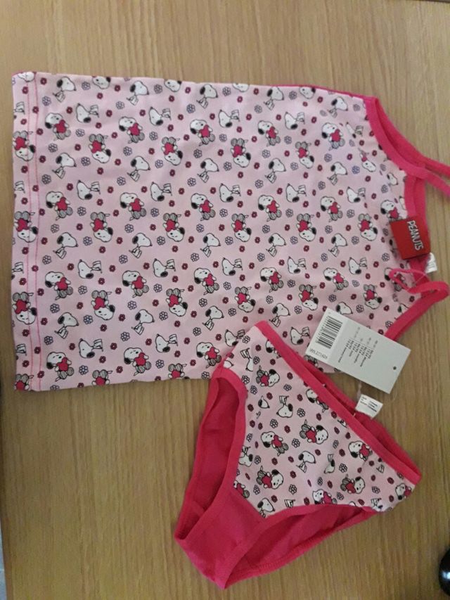Conjunto de ropa interior para niña
