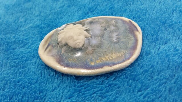 SURTIDOS DE PENDIENTES Y BROCHES