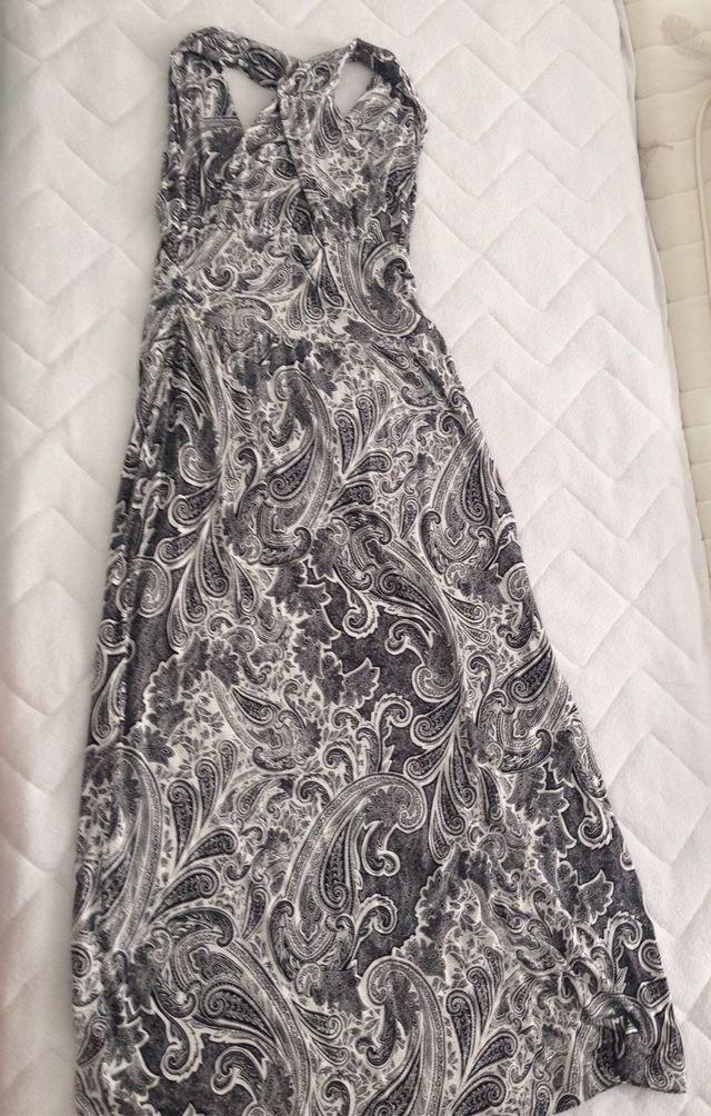 Vestido blanco y negro H&M