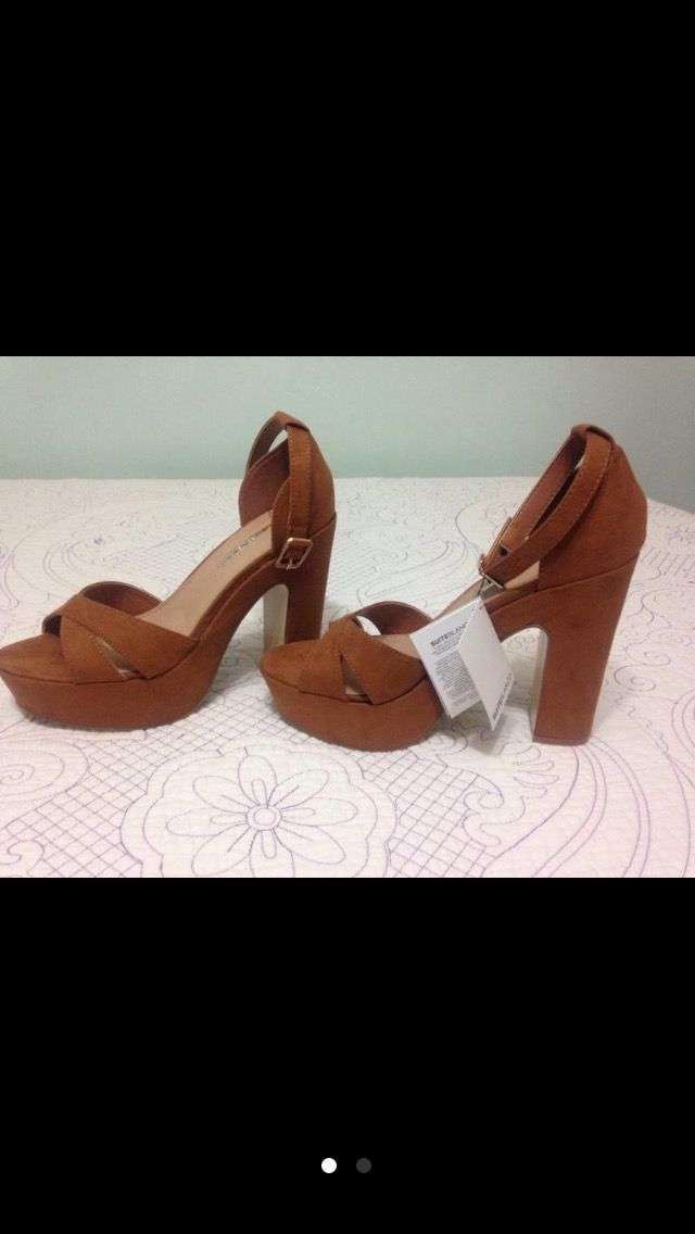 Zapatos de tacón NUEVOS