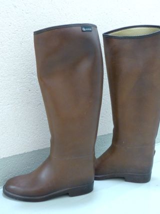 Botas montar a caballo de segunda mano por 35 EUR en Burgos en WALLAPOP