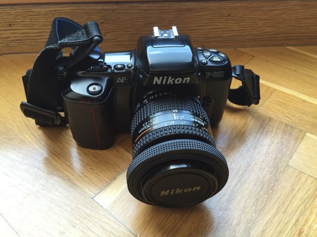 CÁMARA ANALÓGICA RÉFLEX NIKON 601
