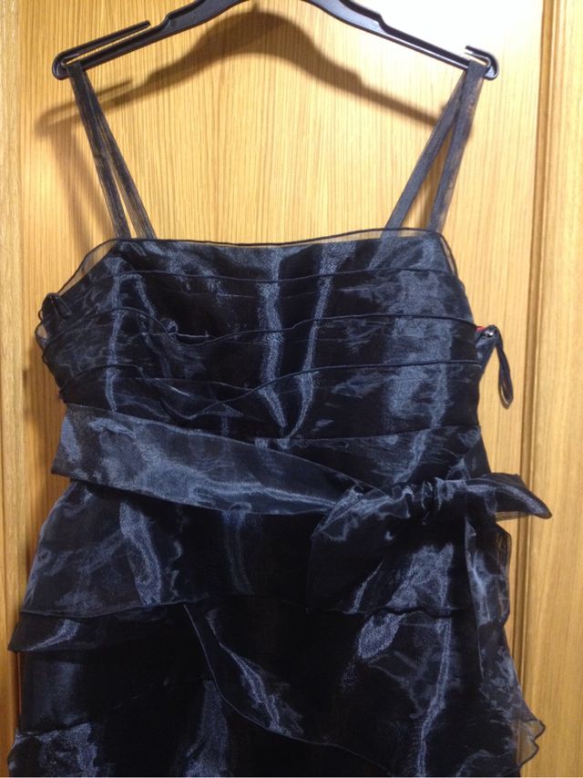 Vestido negro de fiesta