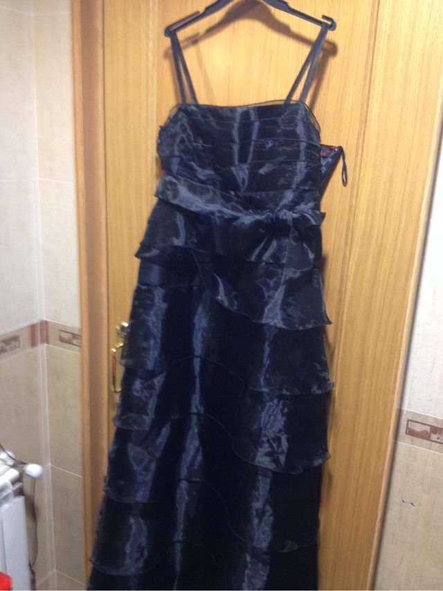 Vestido negro de fiesta