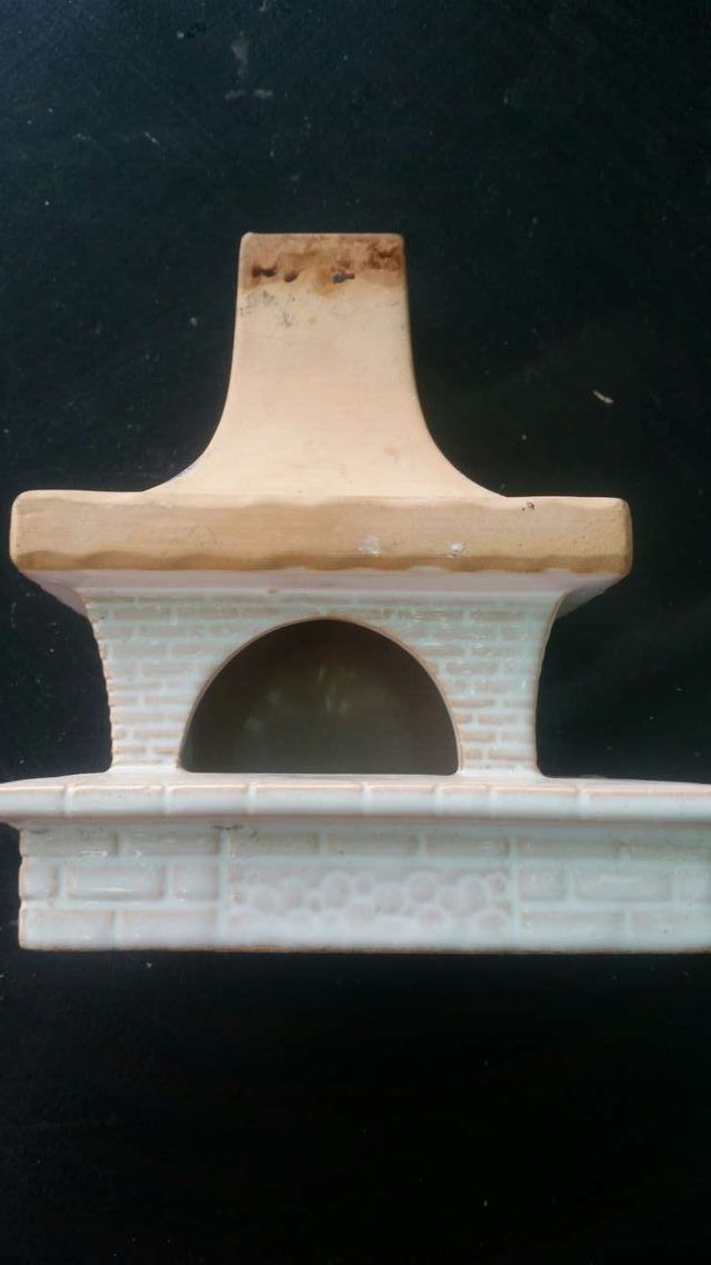 Caminetto in ceramica