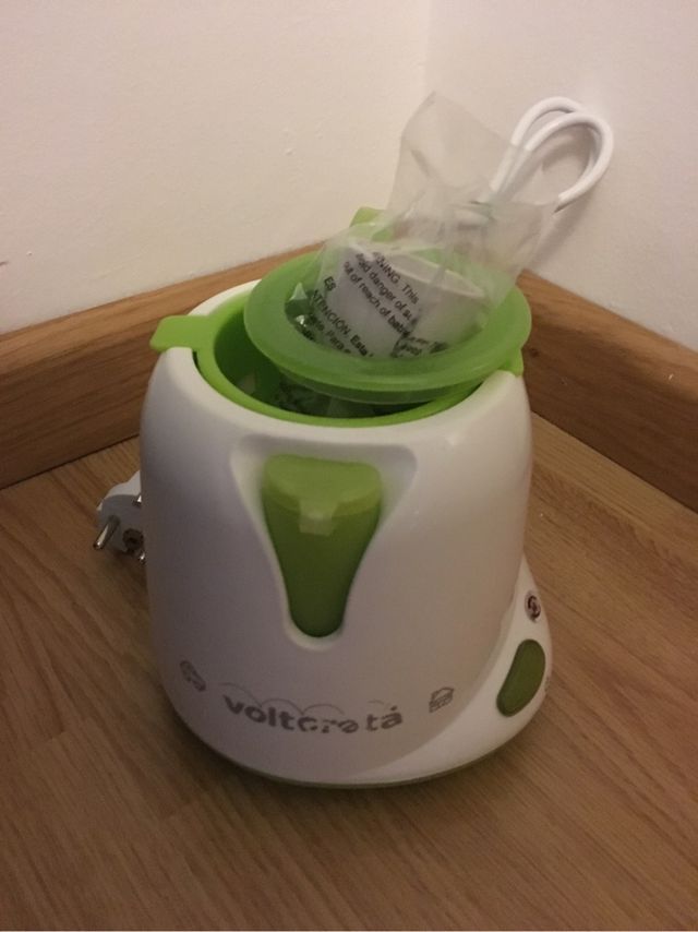 Calienta biberones instantáneo