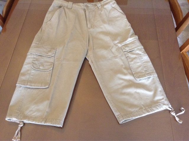 Estupendo Pantalón Media Pierna  Para El  Verano (