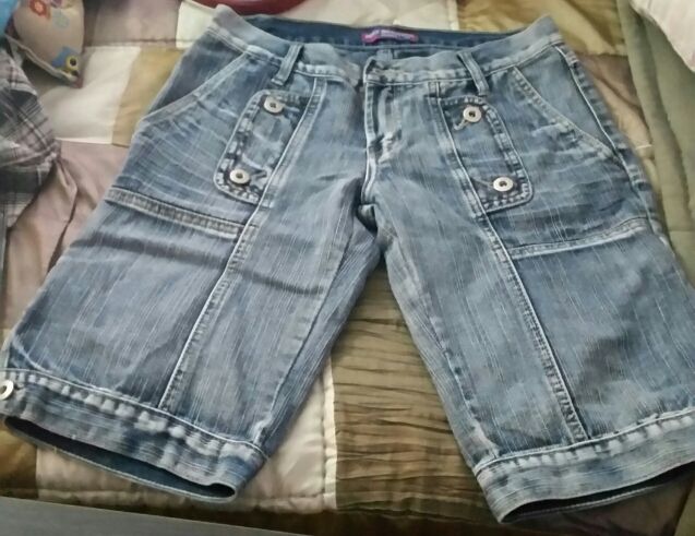 Pantalón corto talla 38