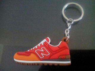 llavero zapatilla new balance llavero zapatilla new balance