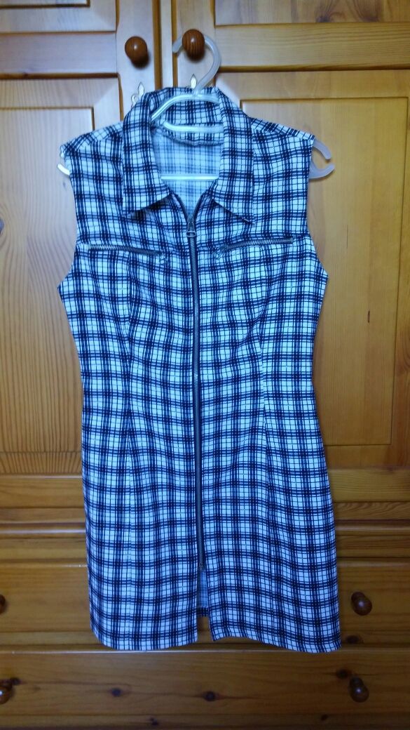 Vestido ajustado sin mangas