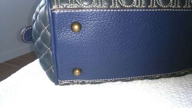 Bolso piel Carolina Herrera azul.