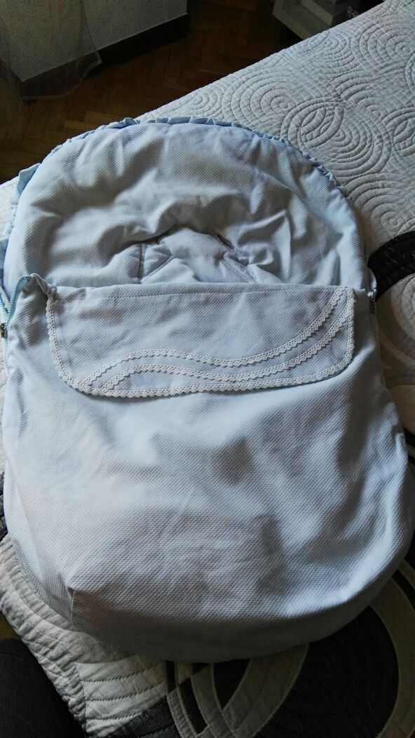 Saquito de bebe pique