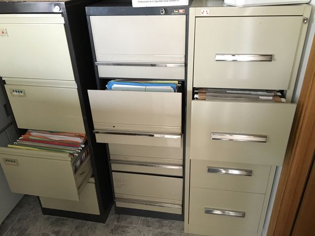 Archivadores metálicos PRECIO UNITARIO de segunda mano por 70 € en