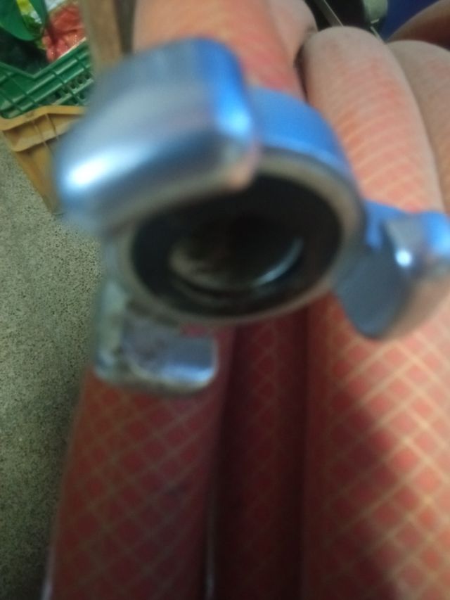 Manguera con .racor bcn de 25"