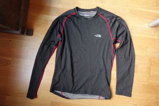 camiseta termica north face camiseta termica north face