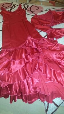 VESTIDO DE FIESTA ROJO