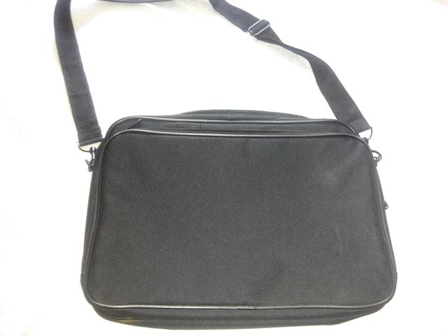 Bandolera negra para portátil