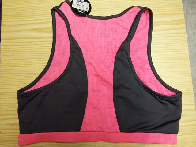 Top deportivo Karhu talla XXL