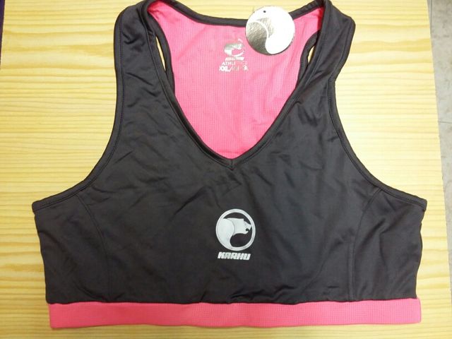Top deportivo Karhu talla XXL