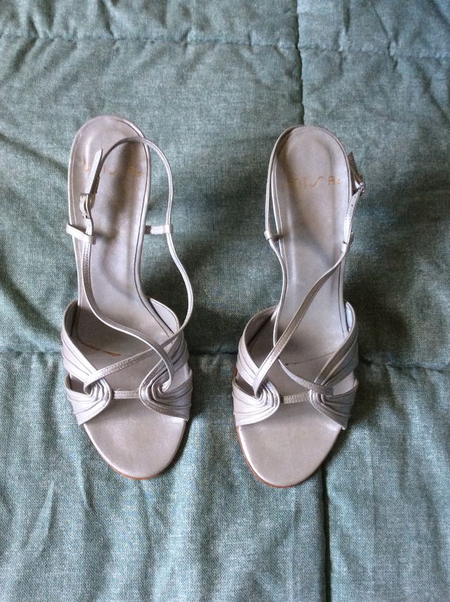 Sandalias Plateadas