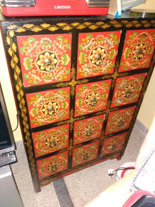 Mueble estilo asiático de segunda mano por 355 € en Mula en WALLAPOP