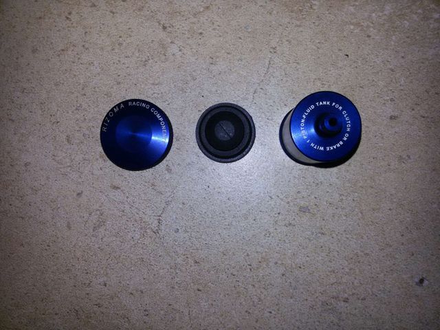 Deposito frenos Rizoma azul