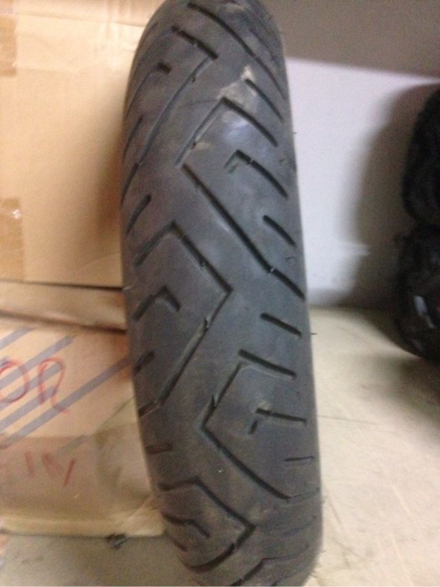 Cubierta, disco y llanta de regalo