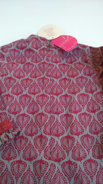 Blusón talla 2 años nuevo.