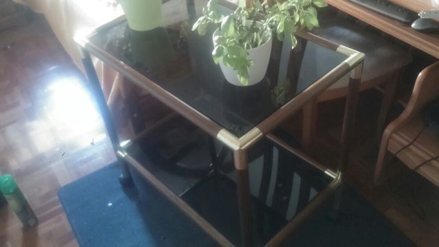 Estantería mesita madera cristal