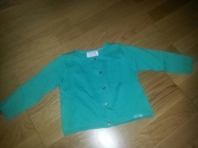Chaquetas básicas de ZARA talla 24-36 meses.