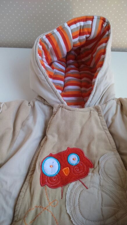 Buzo unisex 9 meses de Orchestra.