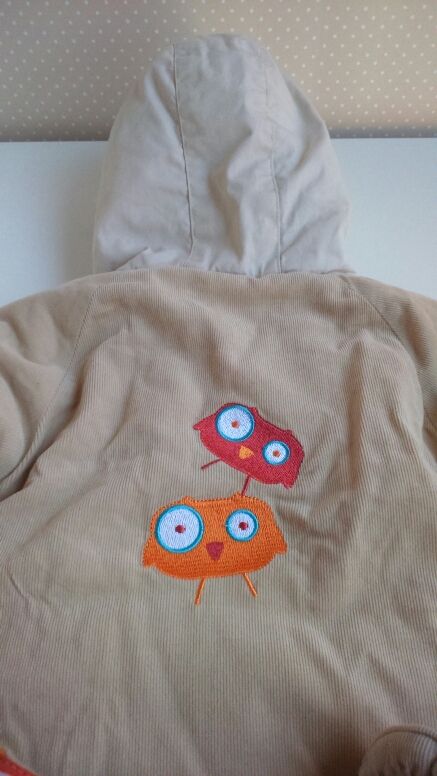 Buzo unisex 9 meses de Orchestra.